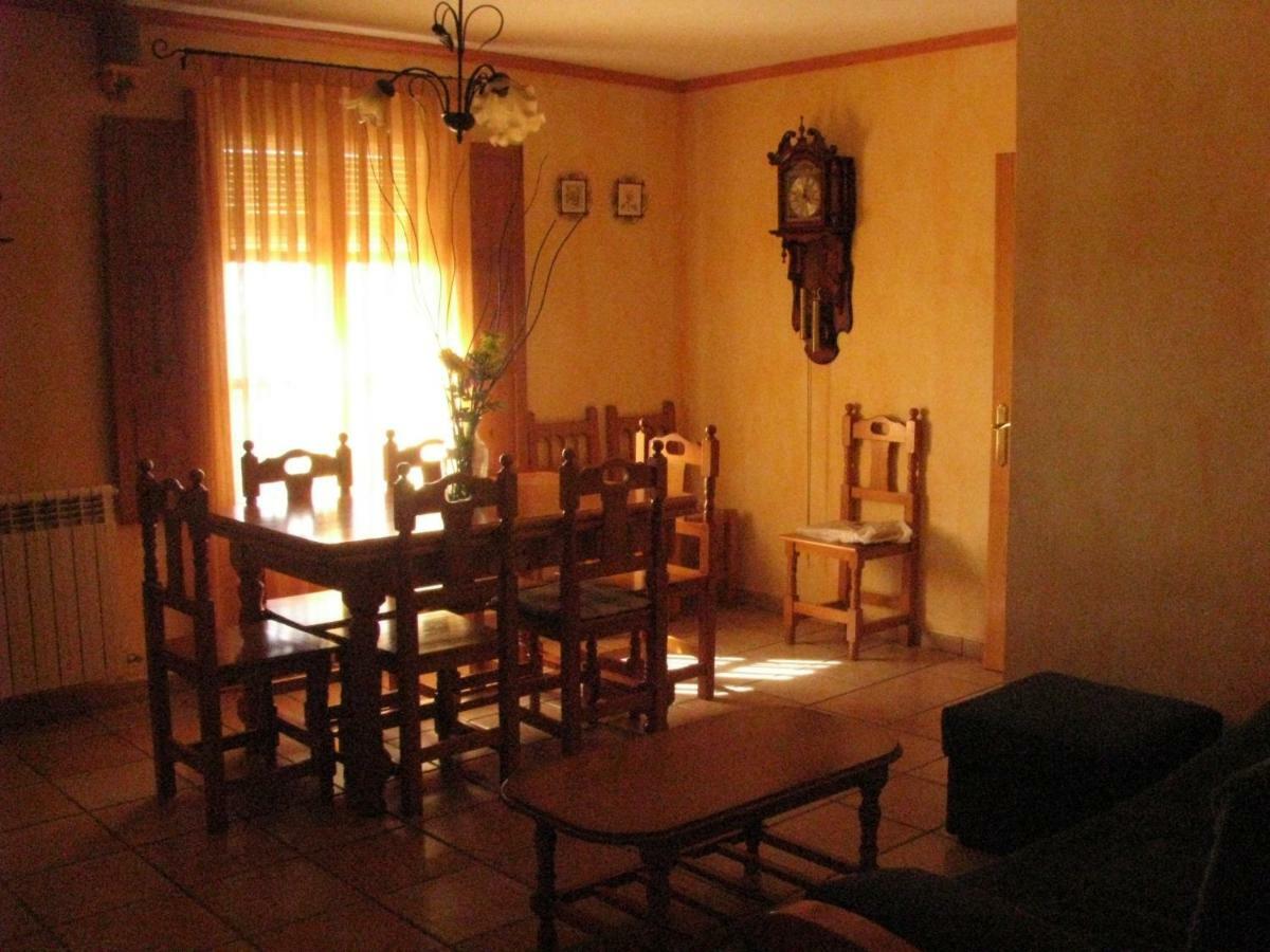 منزل الضيف Angues  في Casa Marzo المظهر الخارجي الصورة